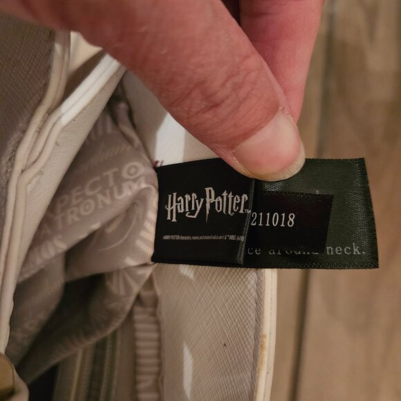 Loungefly  Harry Potter Deathly Hallows purse - Picture 5 of 6